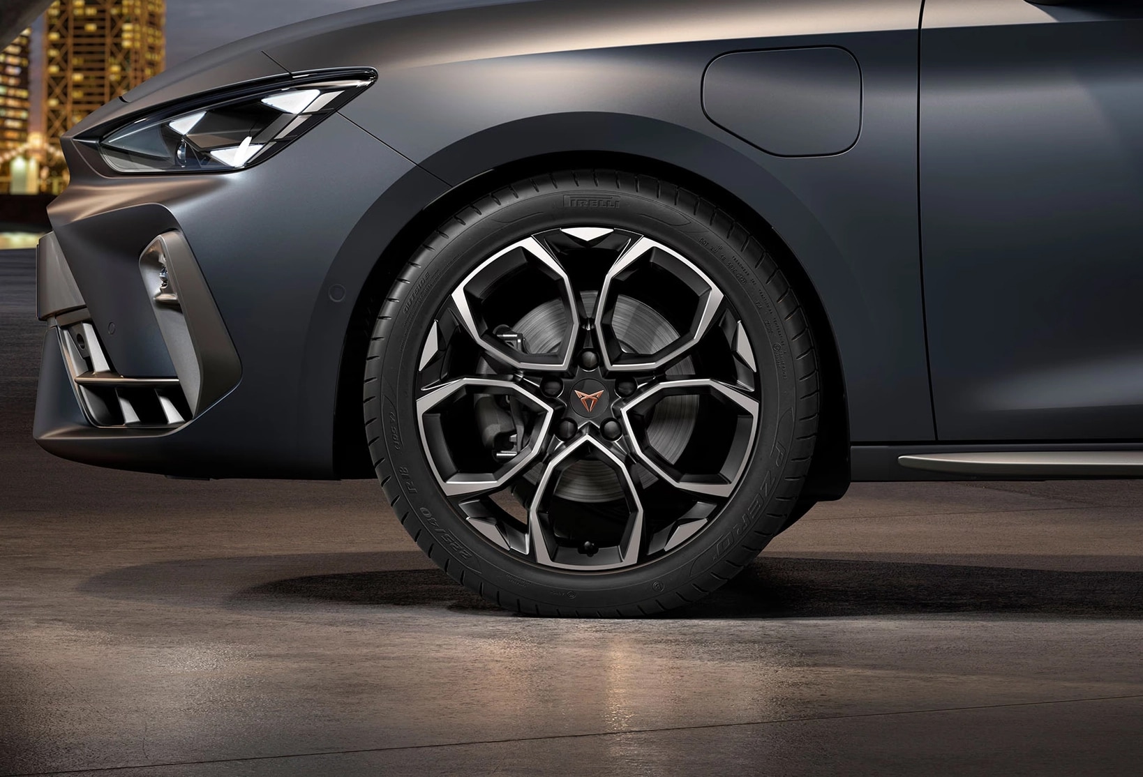 Leon CUPRA 19” alloy wheels